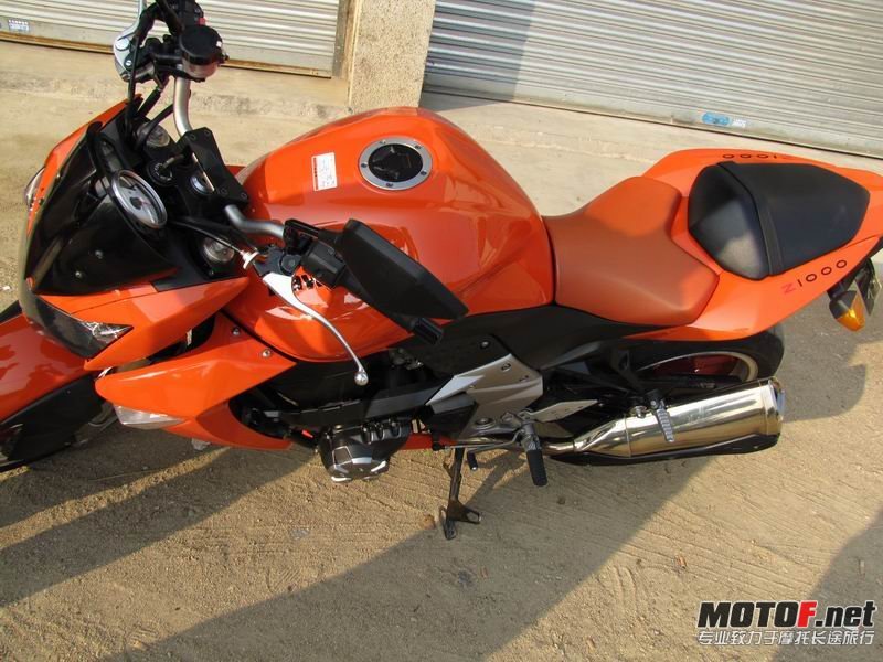 225000j8j8l8zmllejylmh[1].jpg