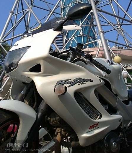 vtr1000