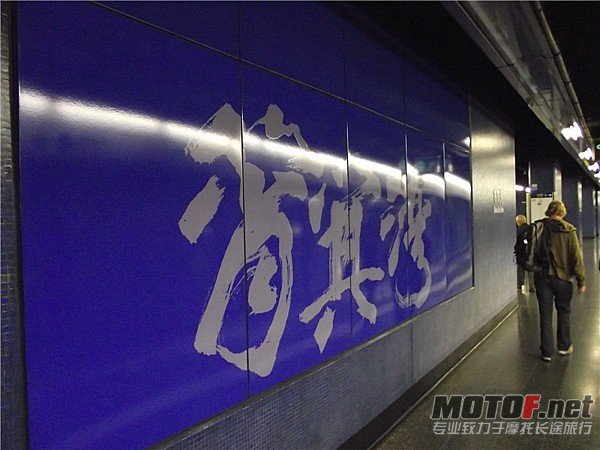 02.jpg