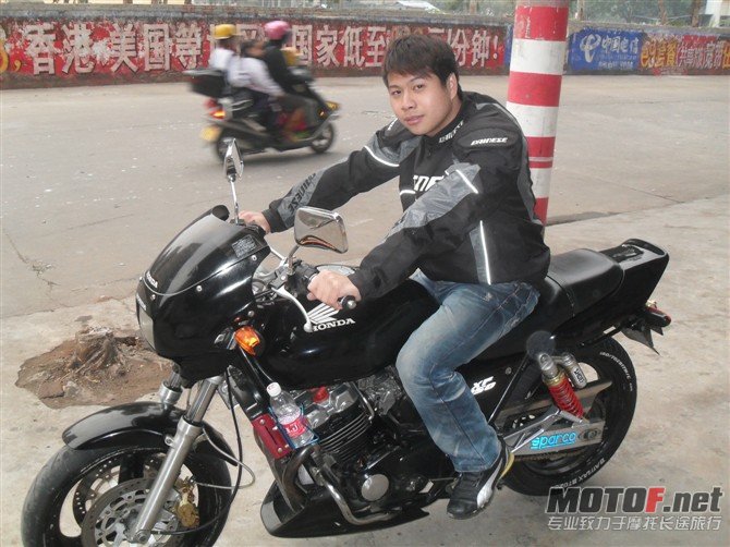 05.jpg