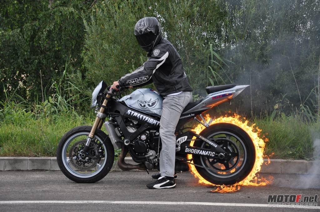 2010-11-03-bikepics-potd.jpg