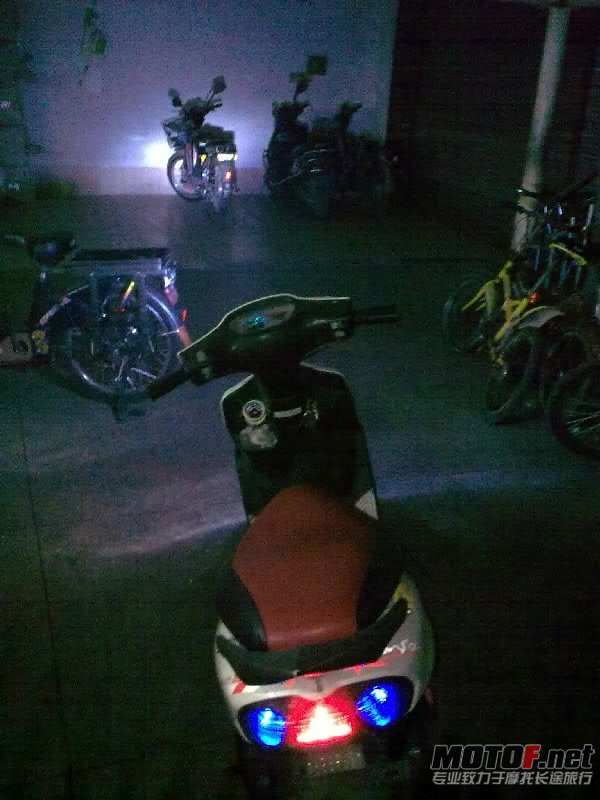 20110305019-001.jpg
