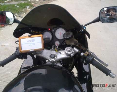 VTR1000