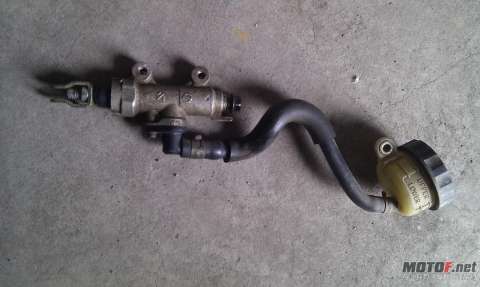 cb400拆车配件