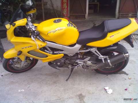 VTR1000