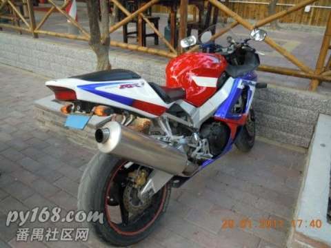 CBR929