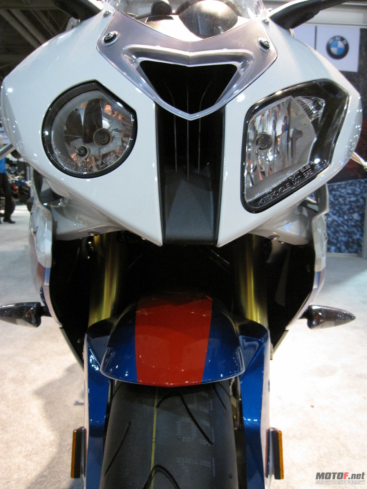 bmw-s1000rr-85.jpg