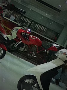 老板的车.jpg