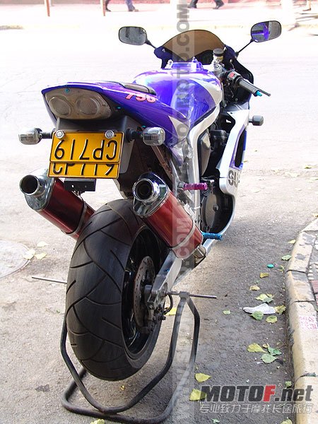 gsx750gair1-10.jpg