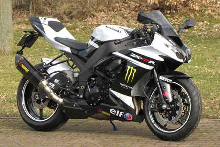 Kawasaki ZX10R 09  LE.jpg