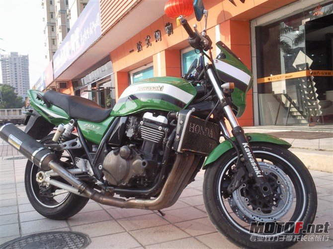 ZRX1100   4.jpg
