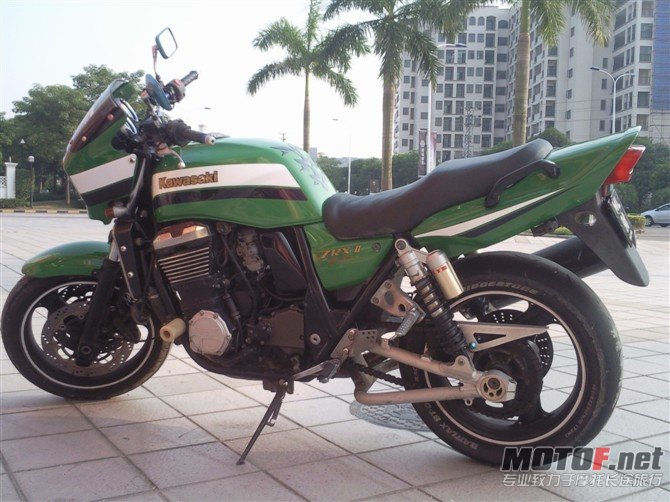 ZRX1100   5.jpg