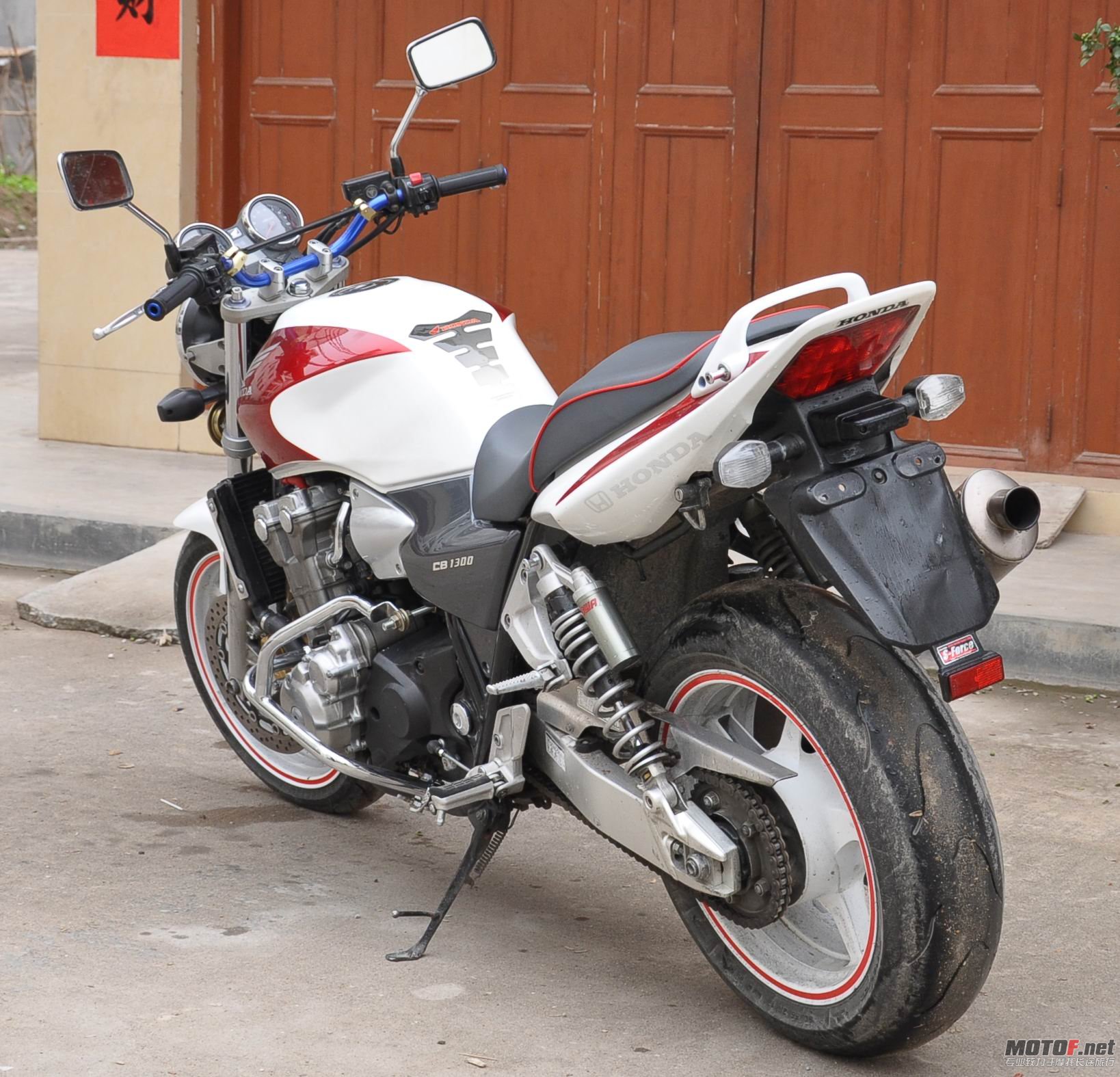 cb1300 (27).jpg