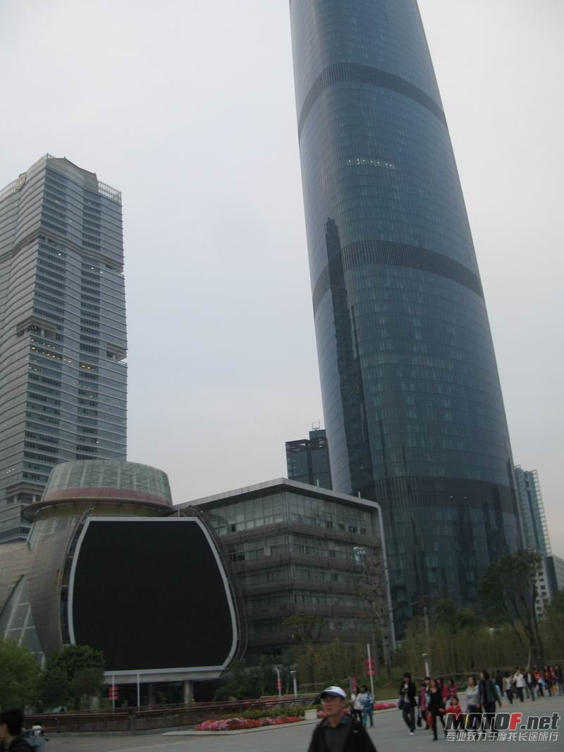 09.JPG