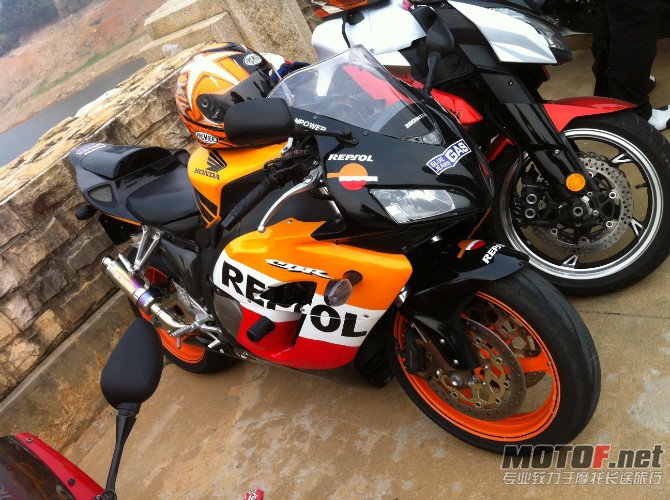 CBR1000威爽花1.jpg