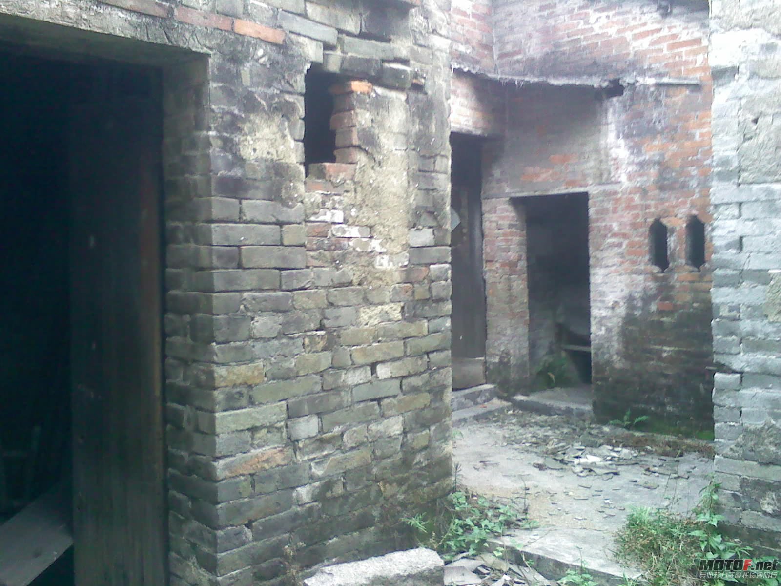 110405048.jpg
