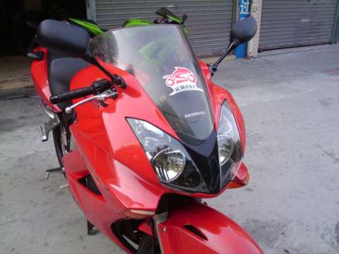 VFR800