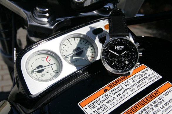 vmax_chronograph_05.jpg