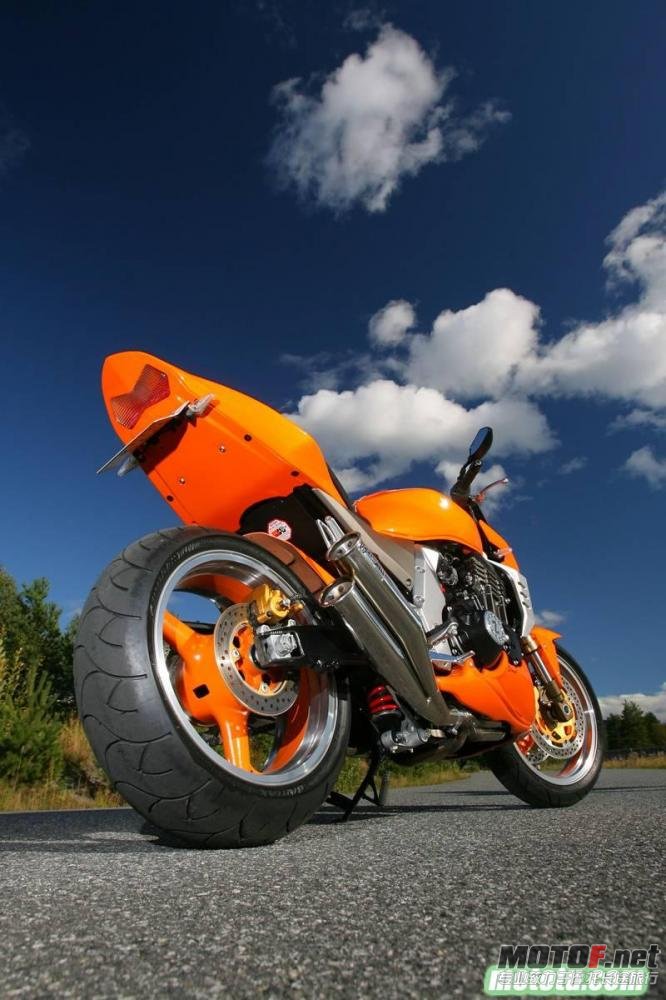 1248759407279949-Kawasaki-Z-1000.jpg