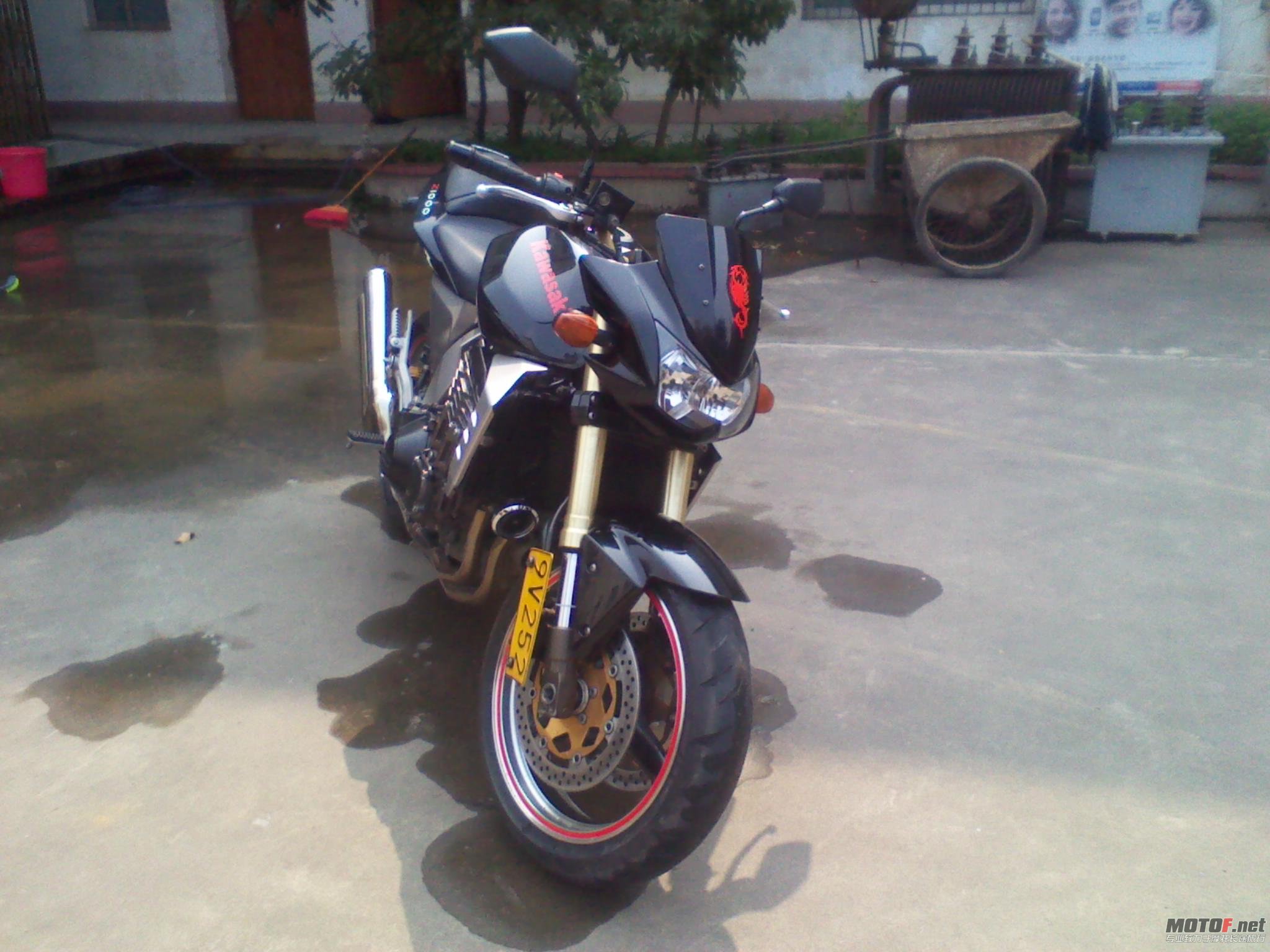 2011-04-12 10.13.27.jpg