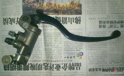 05年BREMBO  19X20直推泵