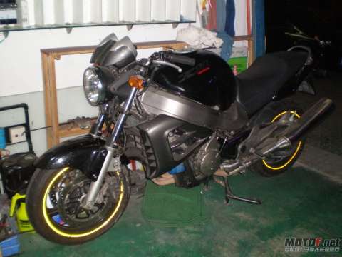 HONDA X11