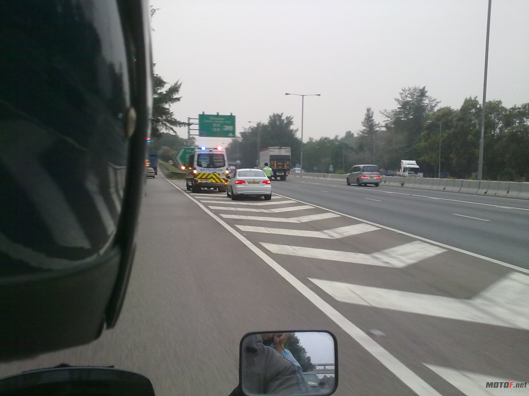 201104041182.jpg