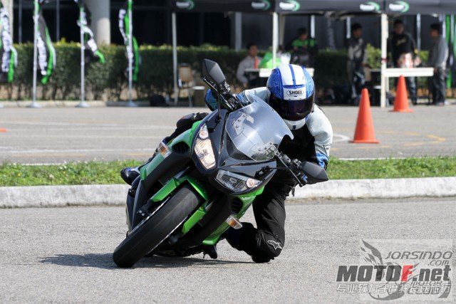 20110406_2749a292f5f184fc7ea8fmhcAzSSIgm0_jpg_thumb.jpg
