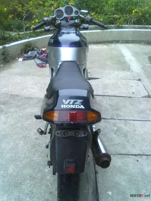 VTZ250.    2500元.