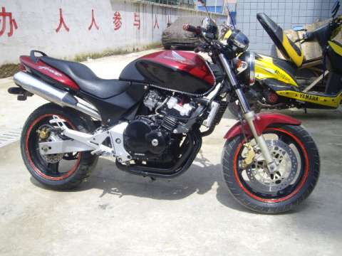 小黄蜂250