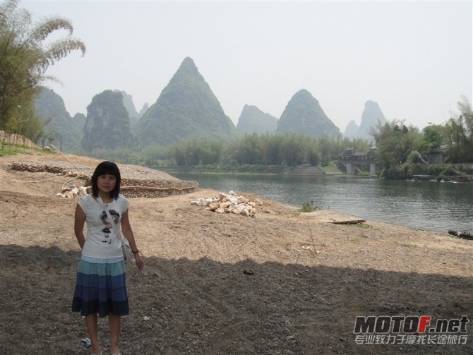 09.jpg