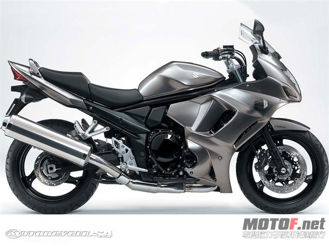 2010-GSX1250FA-1.jpg