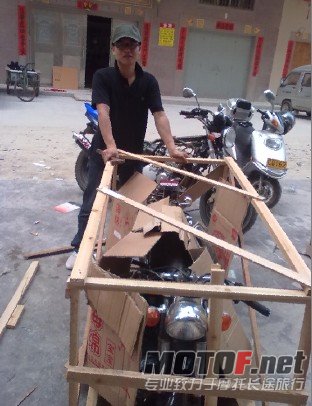 14咱也漏个脸.jpg
