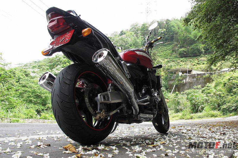 F23_20110508033254799.jpg