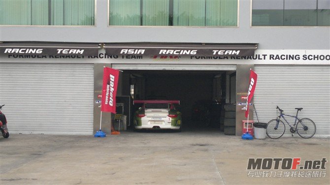 212110dydibf2n93dy2d5f.jpg