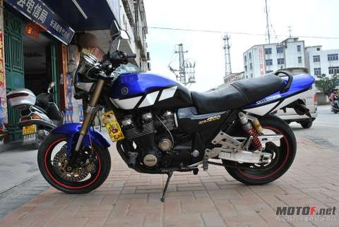YANAHA.XJR1200