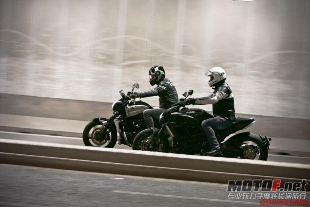 ducati-diavel-yamaha-vmax-14_jpg_630.jpg