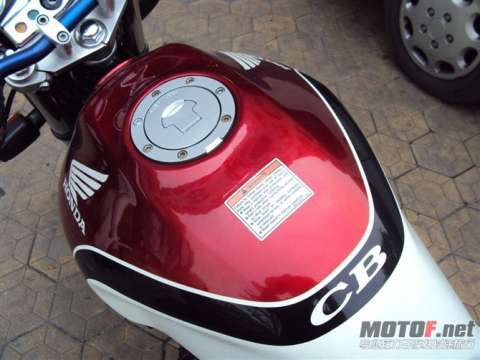 98CB400