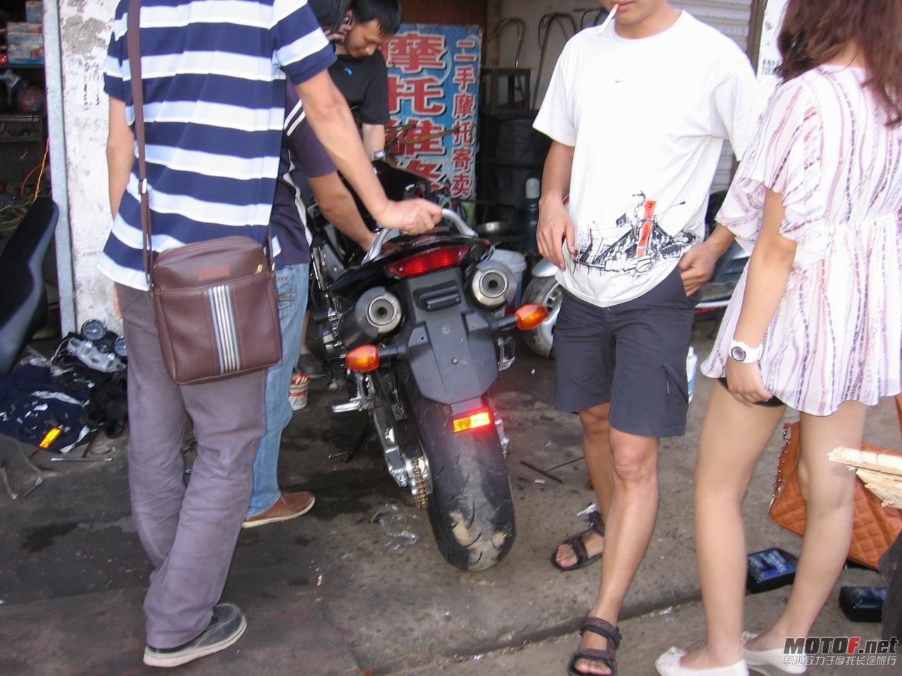 调整大小 黄蜂900 007.jpg