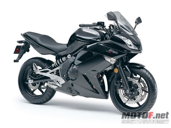 11_EX400CD_BLK_RF.jpg