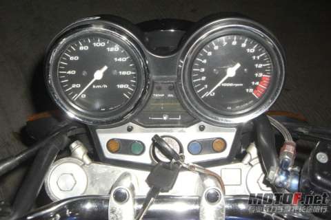 CB400VTEC-1  ZX6R