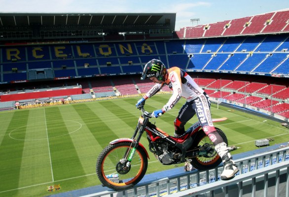 Toni_Bou_Camp_Nou_01.jpg