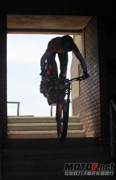 Toni_Bou_Camp_Nou_18.jpg