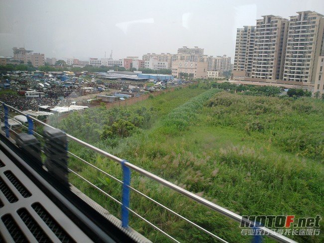 中山某地的扣车场.jp4.jpg