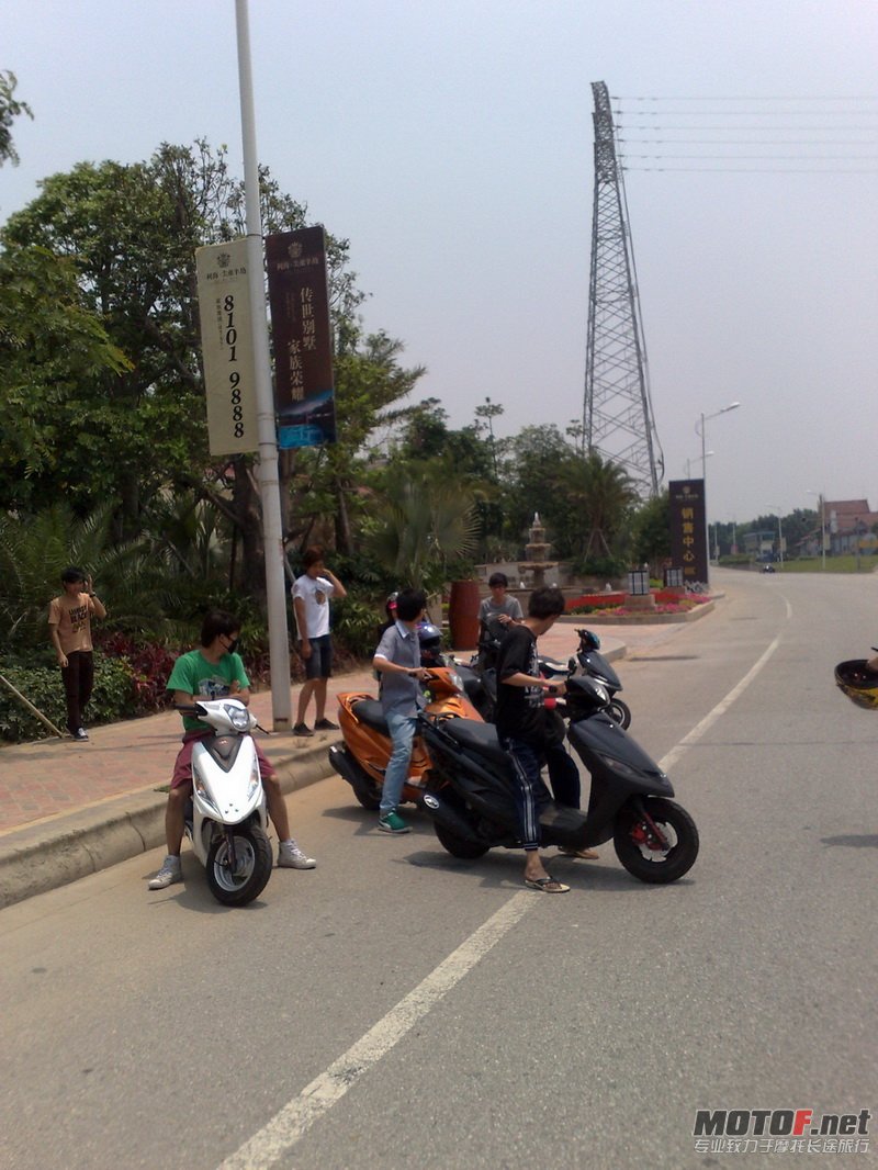 20110529908.jpg