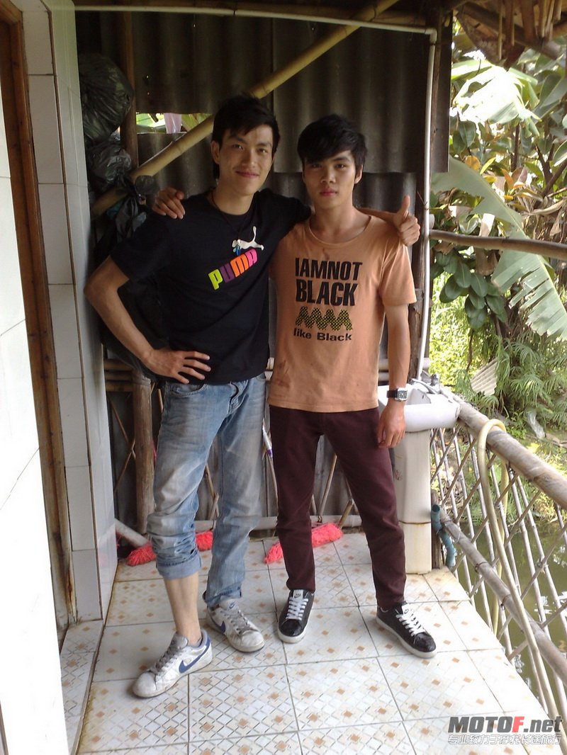 20110529933.jpg
