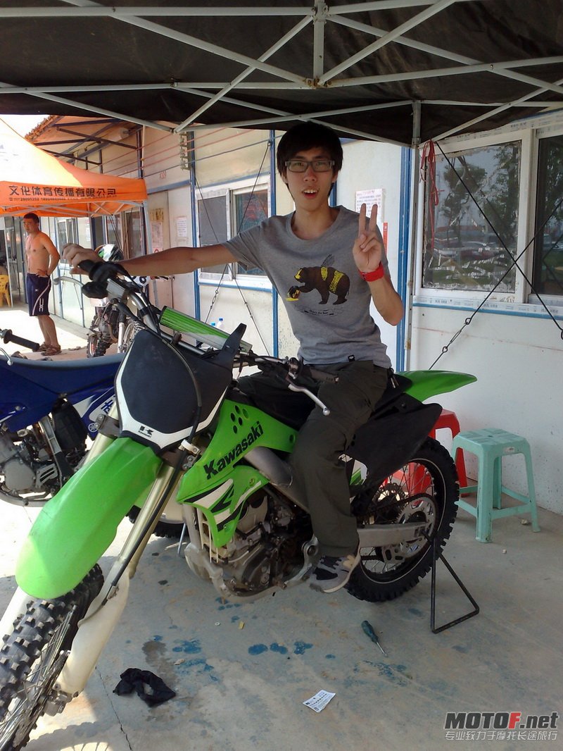 20110529947.jpg