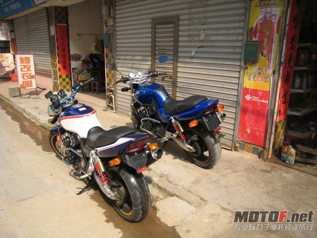 cb400 005.jpg