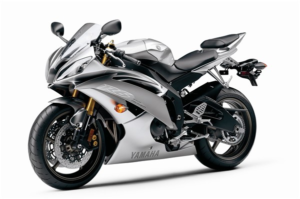 08YZFR6_silver_4_74dcfc4f.jpg