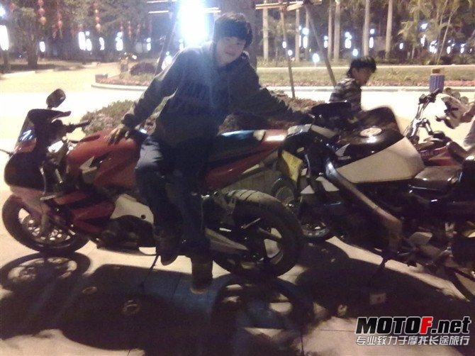 204158frcs6js0s8b0qw0u.jpg